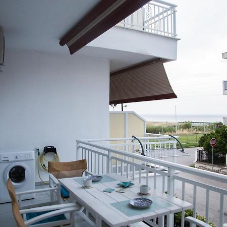 Grey Theros Apartments باراليا ديونيسيو المظهر الخارجي الصورة