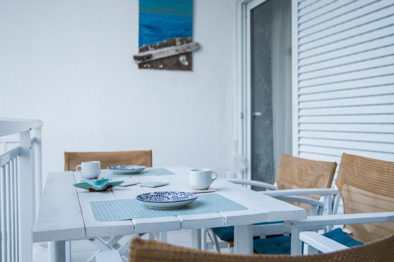 Grey Theros Apartments باراليا ديونيسيو المظهر الخارجي الصورة