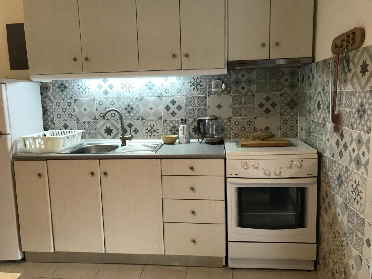 Grey Theros Apartments باراليا ديونيسيو المظهر الخارجي الصورة
