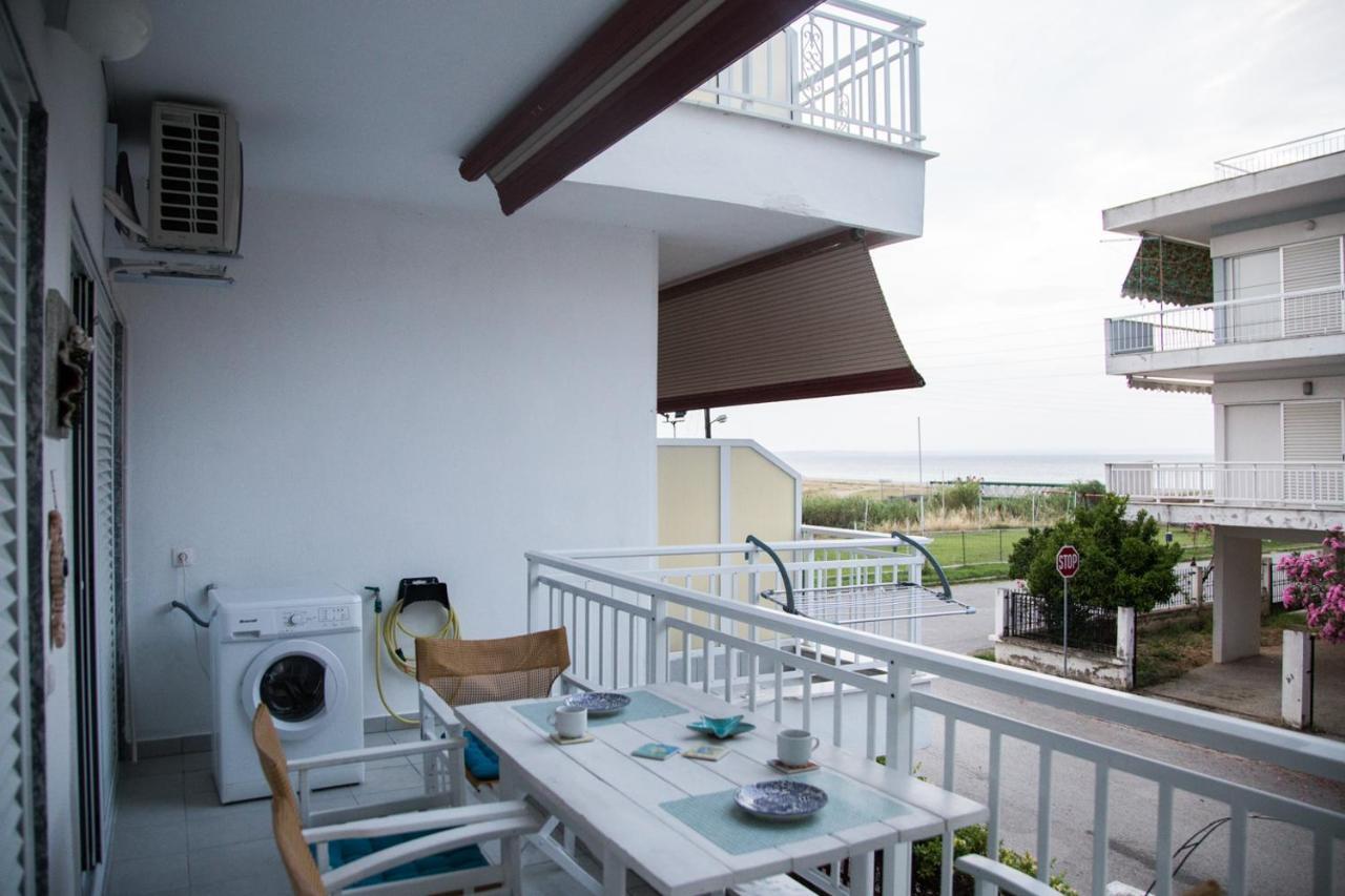 Grey Theros Apartments باراليا ديونيسيو المظهر الخارجي الصورة