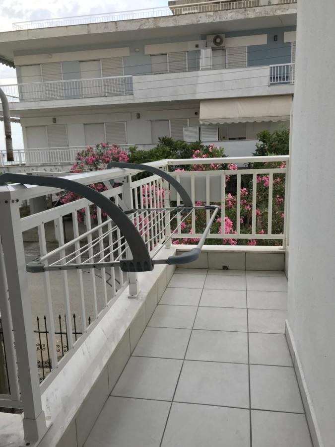 Grey Theros Apartments باراليا ديونيسيو المظهر الخارجي الصورة